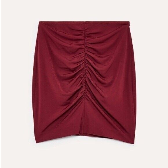 Aritzia Talula Ruched Mini Skirt High Waisted Cordovan Maroon Lined - Picture 2 of 8